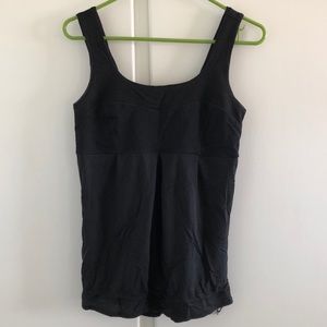 Lululemon tank SOLD